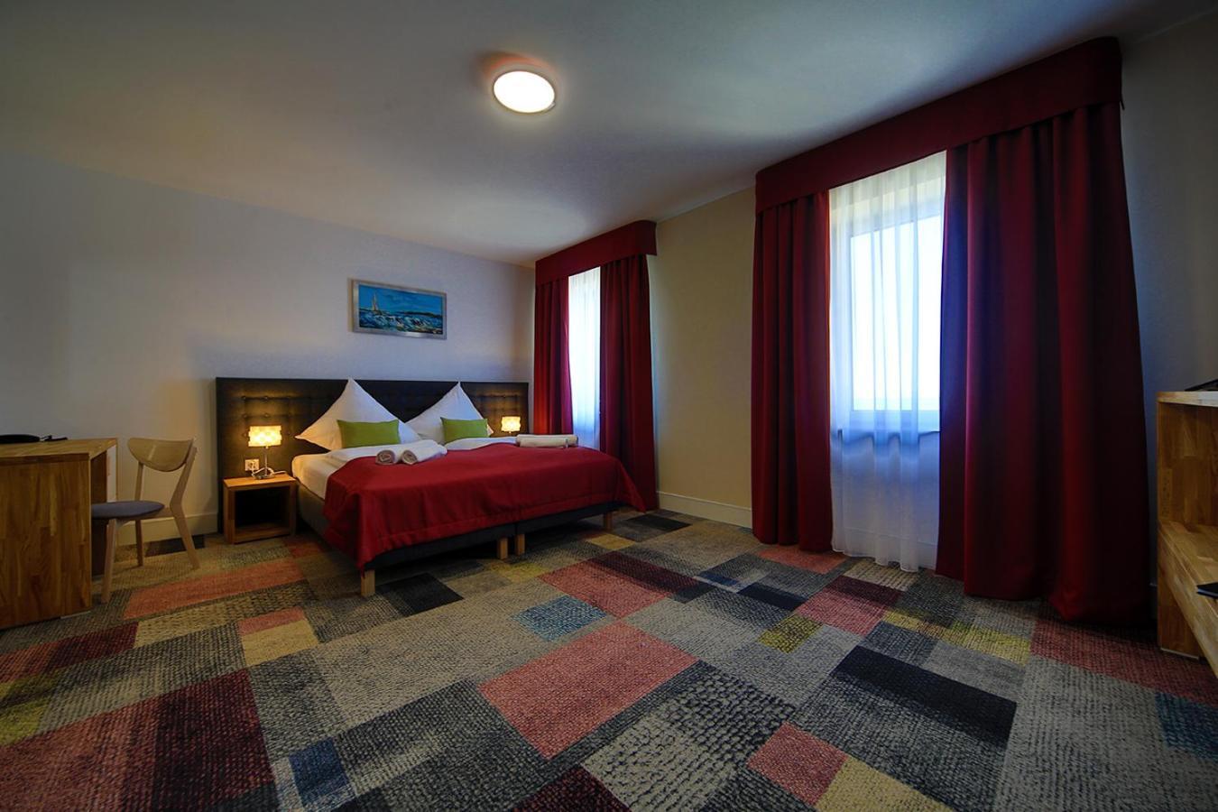 Marina Pallatium Kamien Pomorski Habitación foto